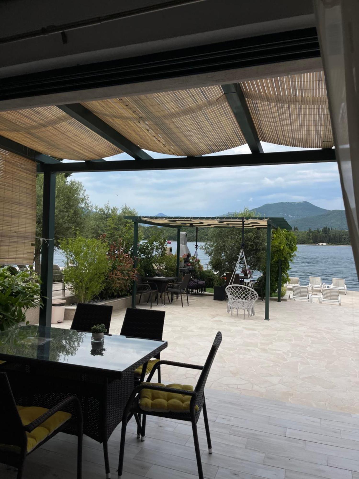 Apartmani Mia Tivat Luaran gambar
